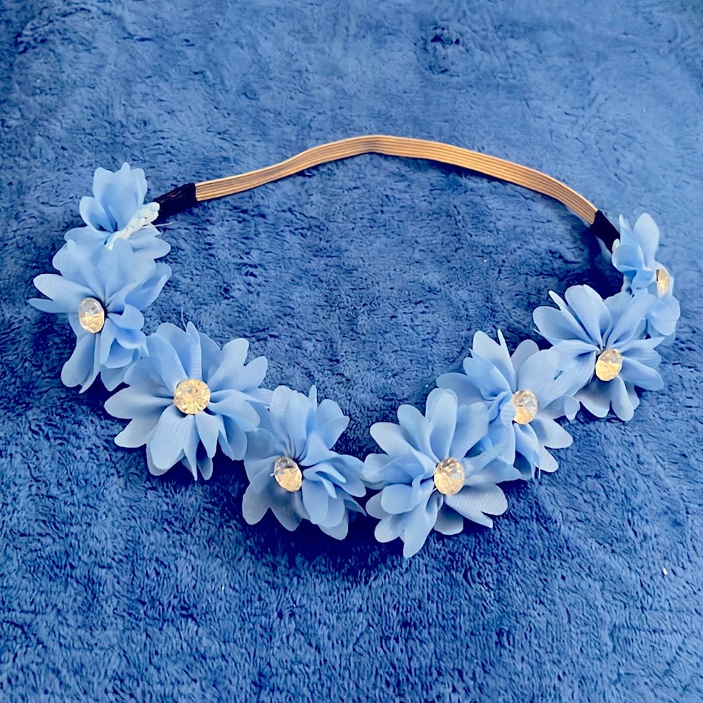 Blue flower headband with jewels